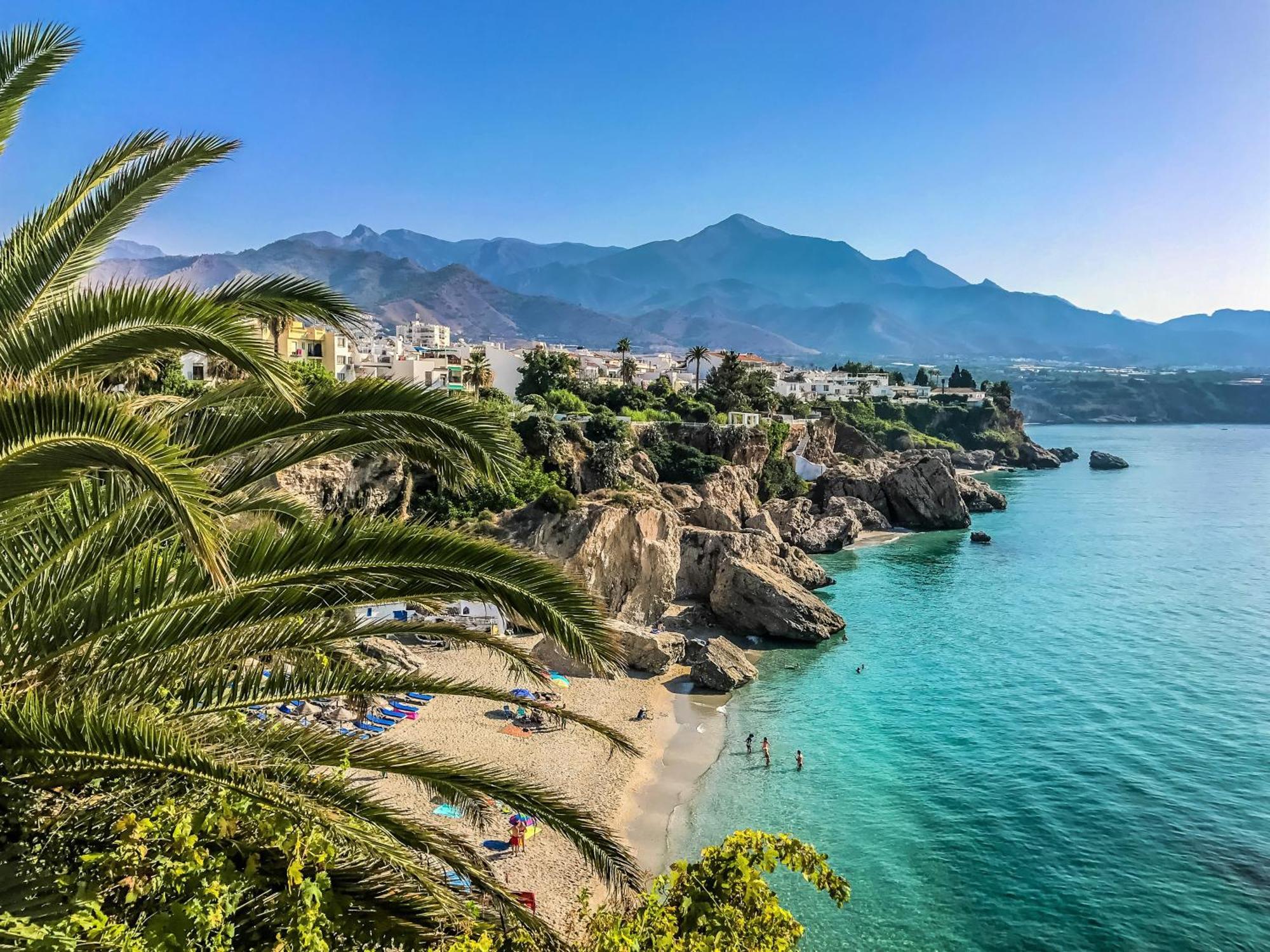 Plaza De Espana Boutique Apartment Nerja Exterior photo